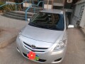 toyota-yarys-2008-small-7