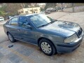 skoda-aoktafya-a4-2005-small-0